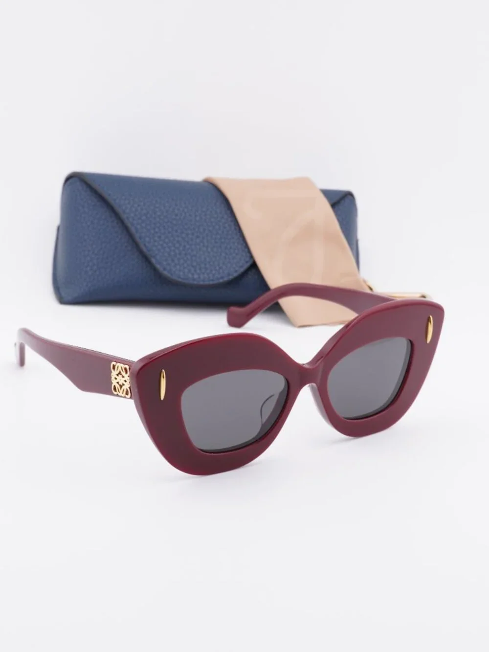 Loewe LW40127F 66A Cat Eye Sunglasses - Red / Grey